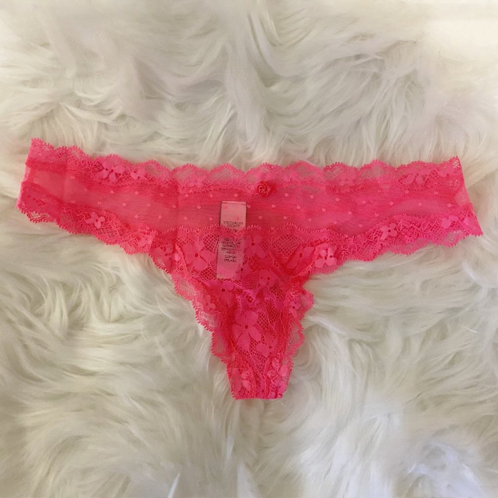 Victoria's Secret Lace Thong Hot Pink Small